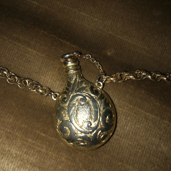 Vintage Perfume Bottle Costume Necklace - 701 $50 or $45 w/offer - Picture 2 of 3